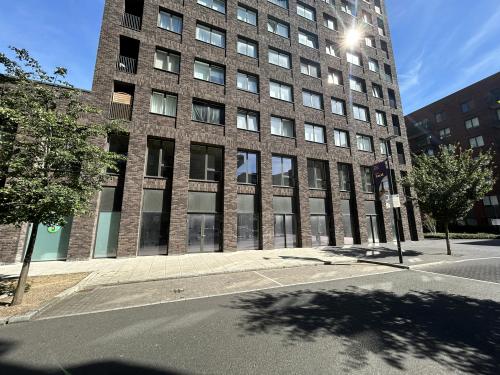 Unit 5 Block H, Shackleton Way, Royal Albert Wharf, London, E16