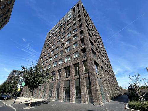 Unit 5 Block H, Shackleton Way, Royal Albert Wharf, London, E16