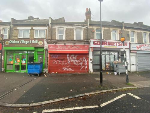 103 Plaistow Road, Plaistow, London, E15