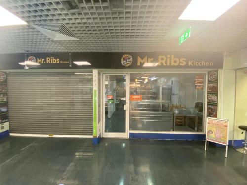 Unit 10, Market Village, 70-73 The Mall, Stratford City, London, E15
