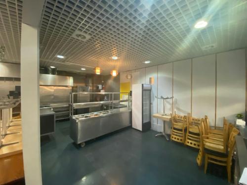 Unit 10, Market Village, 70-73 The Mall, Stratford City, London, E15