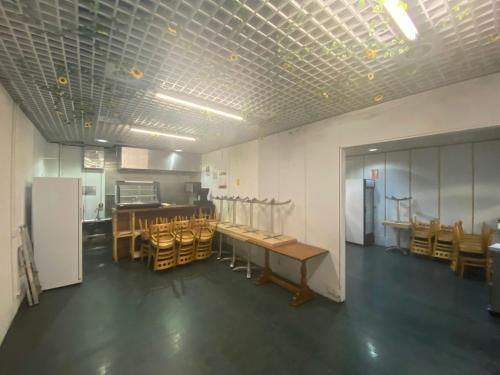 Unit 10, Market Village, 70-73 The Mall, Stratford City, London, E15