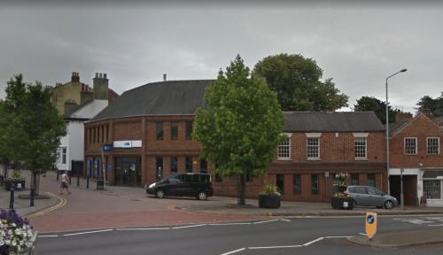 25 High Street, Melton Mowbray, LE13