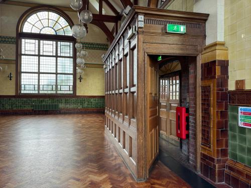Hutton Poplars Hall, Poplar Drive, Hutton, Brentwood, CM13