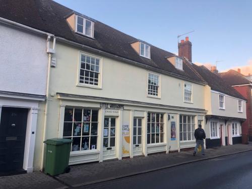 22-24 Churchgate Street, Bury St. Edmunds, IP33