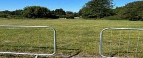 Sandown Racecourse, Portsmouth Road, Esher, KT10