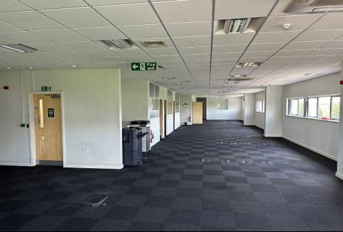 Unit 10, Blenheim Industrial Estate, Blenheim Park Road, Nottingham, NG6