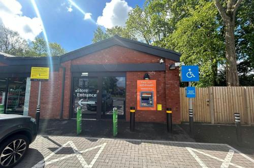 88 Buxton Road, High Lane, Stockport, SK6