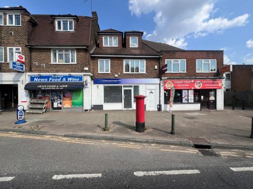 2 The Parade, Brighton Road, Burgh Heath, Tadworth, KT20