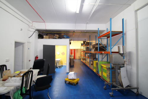 Units B & C, 17 Queensway, Enfield, EN3