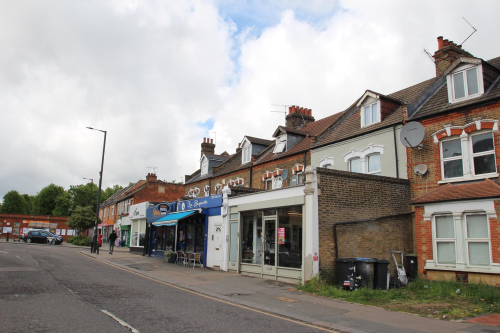121 St. Marks Road, Bush Hill Park, Enfield, EN1