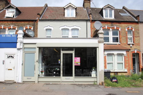 121 St. Marks Road, Bush Hill Park, Enfield, EN1