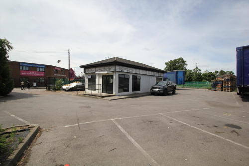 8 Jute Lane, Brimsdown, Enfield, EN3
