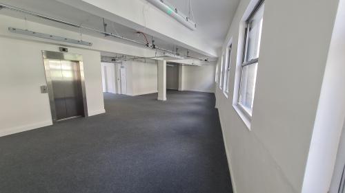 6 Commercial Way, Woking, GU21