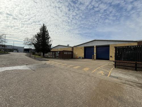 Brewers Decorator Centre, Brickfield Lane, Chandler's Ford, Eastleigh, SO53