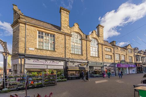 Beulah Street & Station Parade, Harrogate, HG1