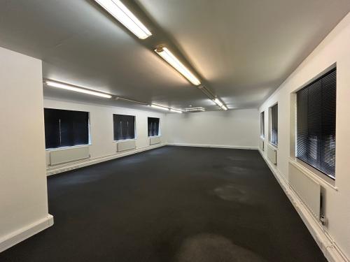 Unit 4, Horsham Road, Chanctonfold, Steyning, BN44