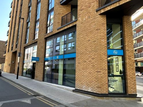Royal Wharf, North Woolwich Road, Silvertown, London, E16