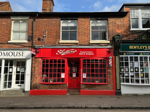 6 Duke Street, Princes Risborough, HP27