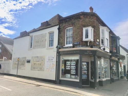 1 Oxford Street, Whitstable, CT5
