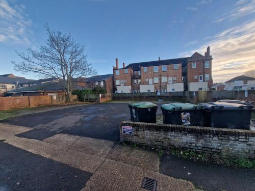 3,700 Sq Ft, St Edwards Road, Gosport, PO12
