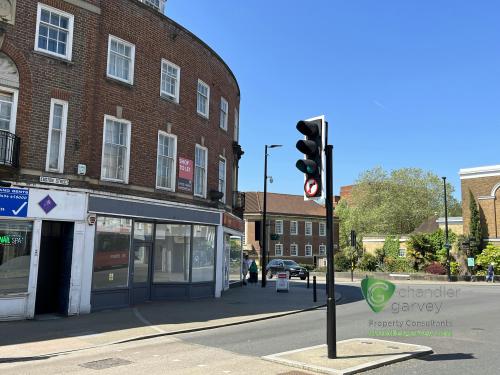 102 Easton Street, High Wycombe, HP11