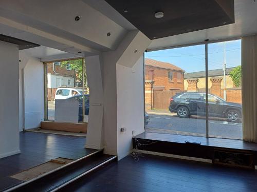 17 Victoria Road, Wellingborough, NN8