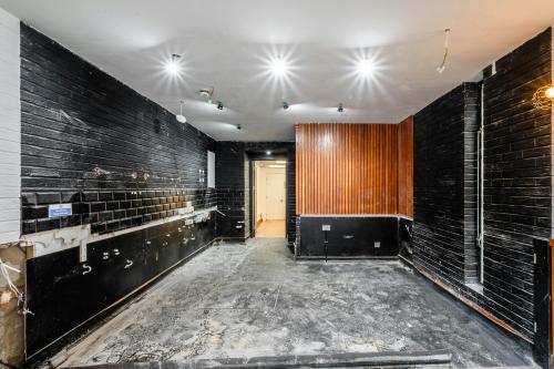 66 Brick Lane, Spitalfields, London, E1