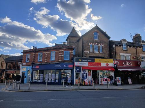 89-91 The Broadway, Wimbledon, London, SW19