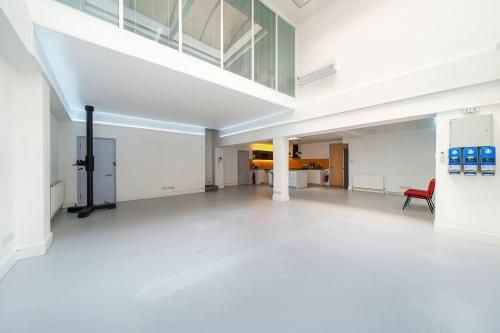8-9 Pratt Mews, Camden, London, NW1