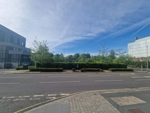 Glasshouse, Basing View, Basingstoke, RG21