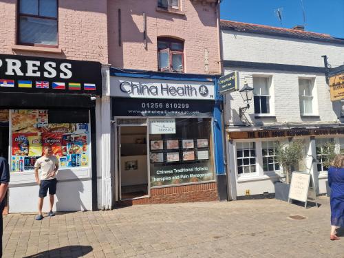 19, Church Street, Basingstoke, RG21