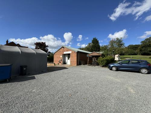 Unit 5, Brook Farm, Stoneleigh Road, Coventry, CV4