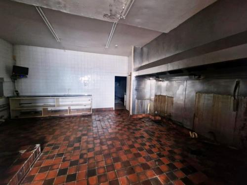 Unit 4 Burnaby Close, South Ham, Basingstoke, RG22