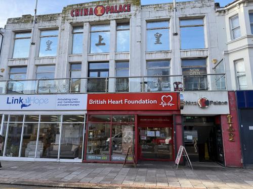 45 Chapel Road, Worthing, BN11