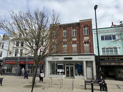 48 South Street, Worthing, BN11