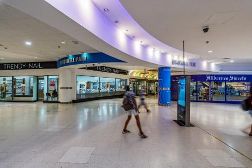 The Main Centre, Cascades Shopping Centre, Commercial Road, Portsmouth, PO1