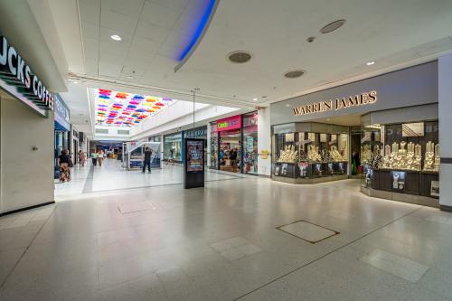 The Main Centre, Cascades Shopping Centre, Commercial Road, Portsmouth, PO1