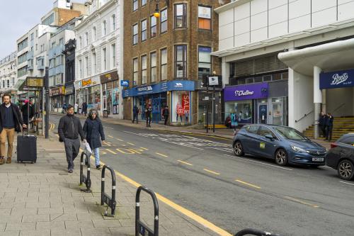 132 Queens Road, Brighton, BN1