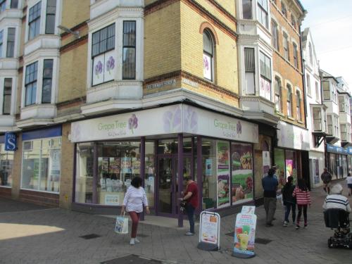 20 St. Thomas Street, Weymouth, DT4
