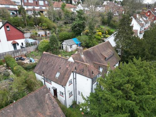 Purley Quaker Meeting House, 5 Downs Court Road, Purley, CR8