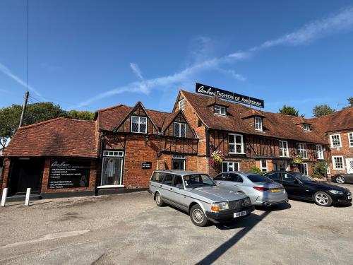 Ambers, The Millstream, 49 London Road, Amersham, HP7