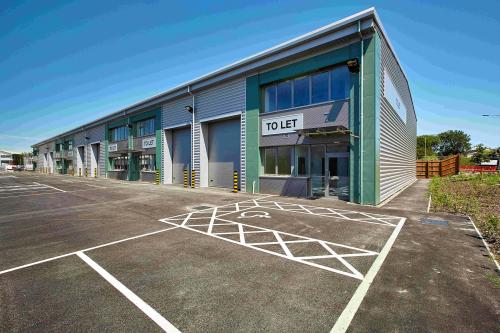 Unit 2, Trade City Reading, Sentinel End, Whitley Wood, Reading, RG2
