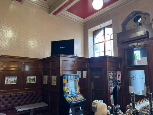 The Bridge Bar, 6 Bridge Street, Aberdeen, AB11