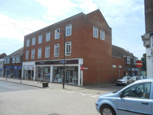 37 Broad Street, Seaford, BN25