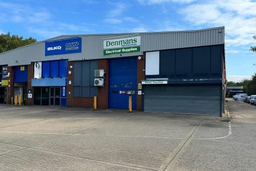 Unit 3, Trinity Industrial Estate, Millbrook Road West, Southampton, SO15