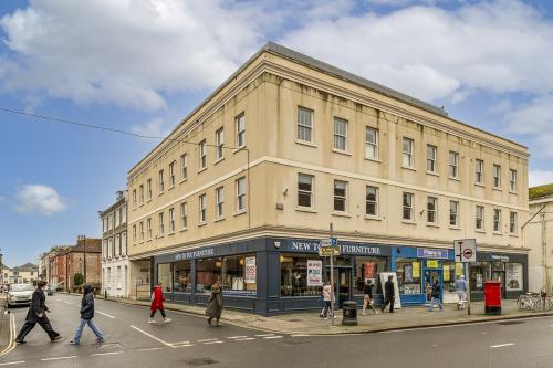 1 Stocklund House, East Street, Chichester, PO19