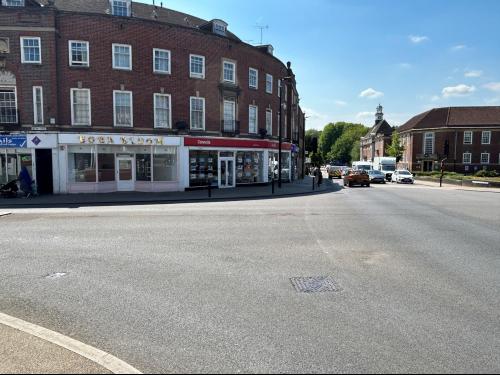 102 Easton Street, High Wycombe, HP11