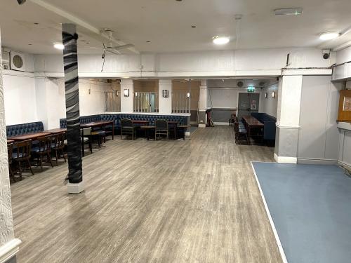 Old Working Men's Club, 26 St. Peters Avenue, Cleethorpes, DN35
