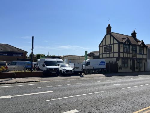 Cattle Market Service Station, Cattle Market Road, Northampton, NN1